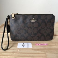 Coach Large Double Zip Wristlet 