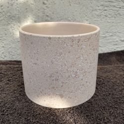 Round Ceramic Planter  Pot. 