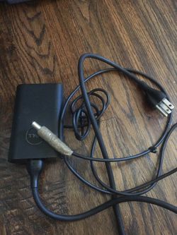 Dell genuine power adapter used working