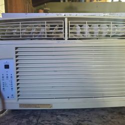 Frigidaire Window Air Conditioner 