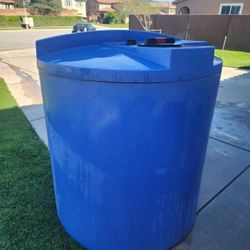 500 Gallon Water Tank 