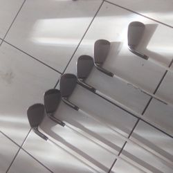 Ladies RBZ Max irons 6,7,8,9 and sand wedge also gap approach wedge