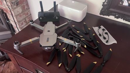 DJI Mavic Pro Platinum Drone Package