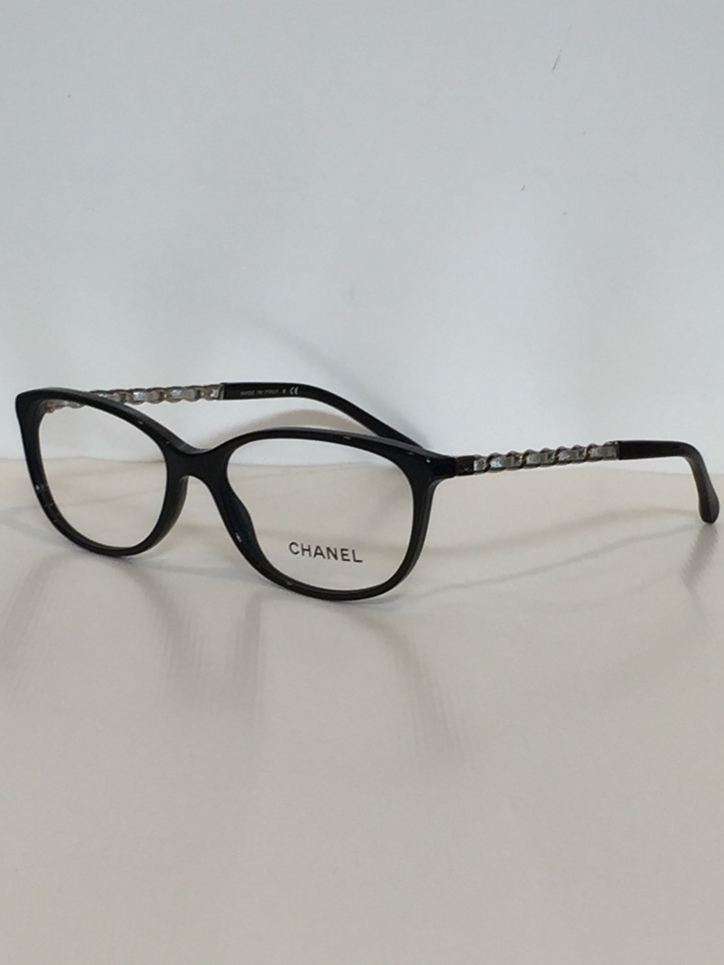 Chanel 3221-Q c.1074?black oval plastic silver arms Eyeglasses for