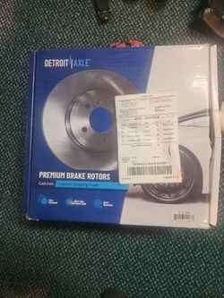 2008-2013 nissan rouge and 2014-2015 nissan rouge select brake rotors and pads
