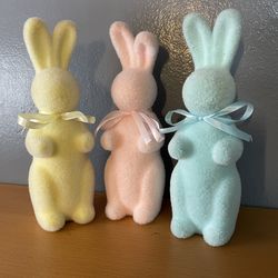 Easter bunnies with free window stickers