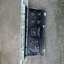1981 Ford F250 Dash