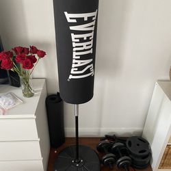 Training Punching Bag Stand