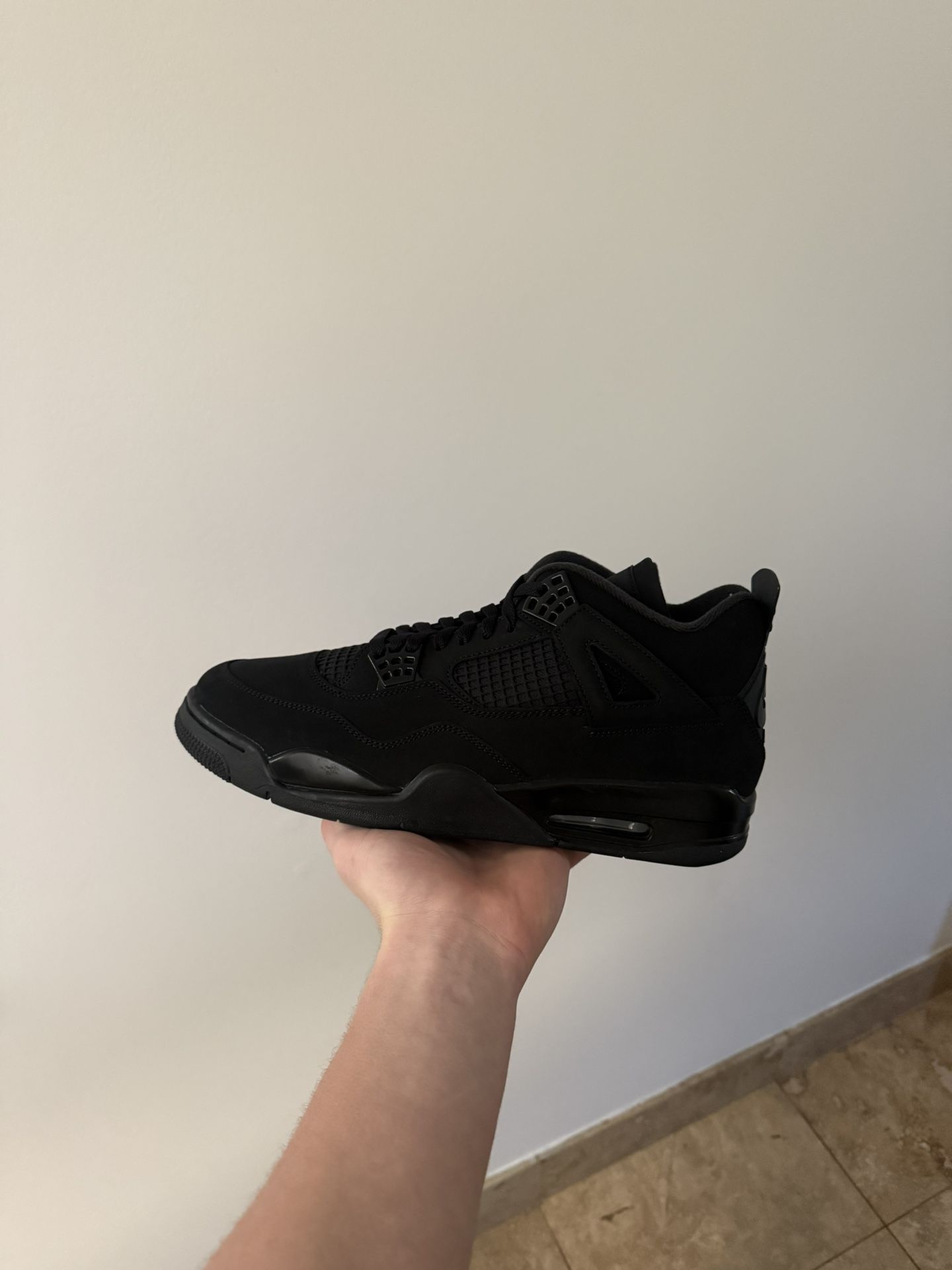 Jordan 4 Black Cat 
