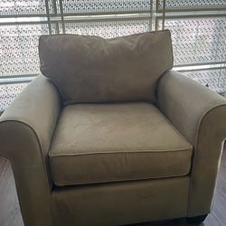 Pottery barn Oversized Chair 
