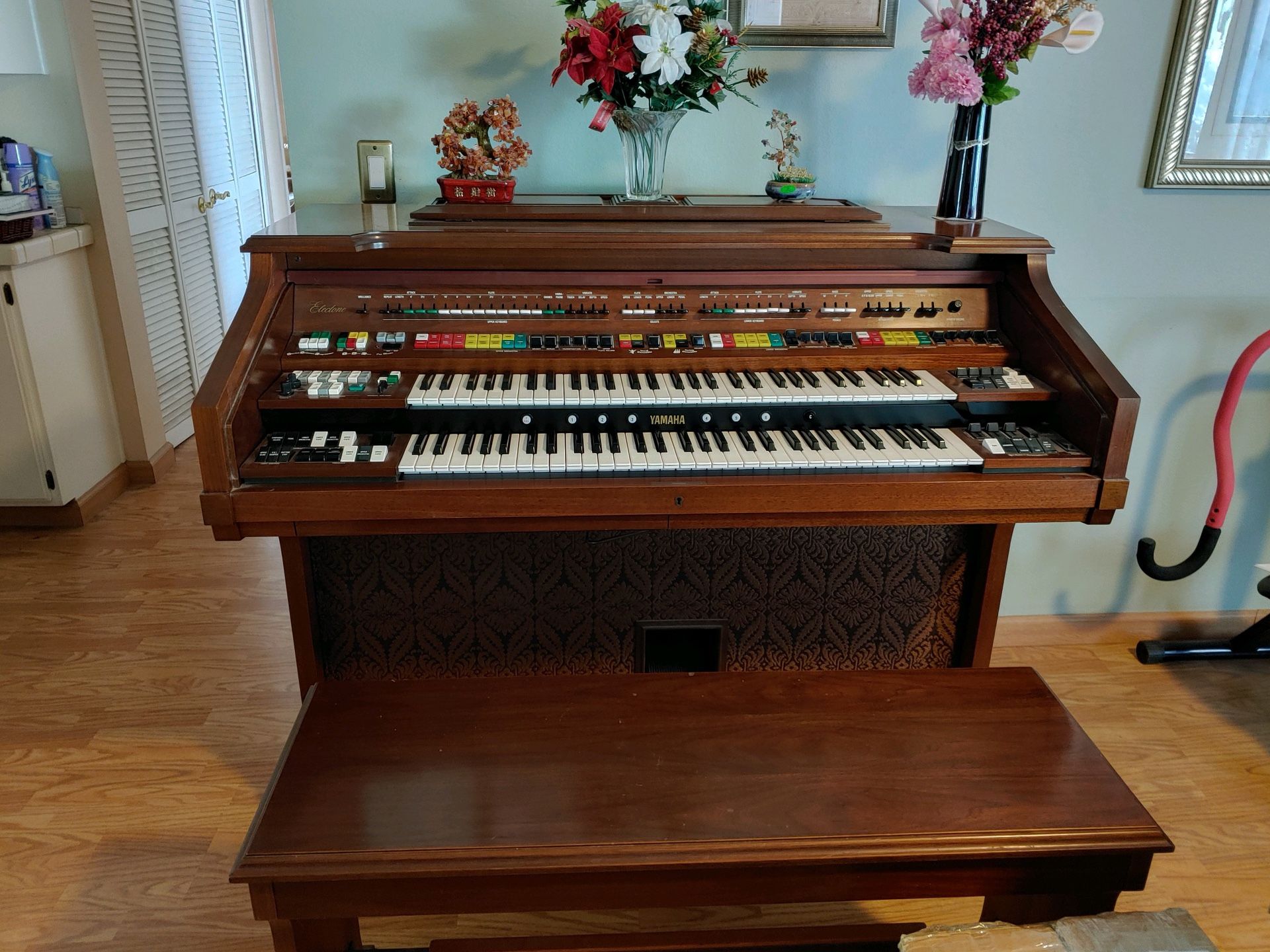 Yamaha Electone 7000 Organ
