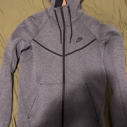 Nike Tech Fleece Sweater