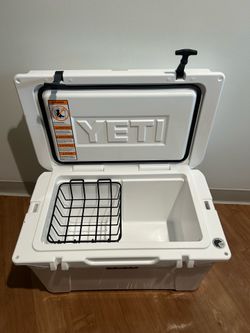 Yeti Tundra 45 Cooler