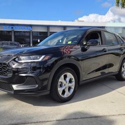 Honda HRV! Low Miles! Need A Vehicle? Yes I will Work With You!