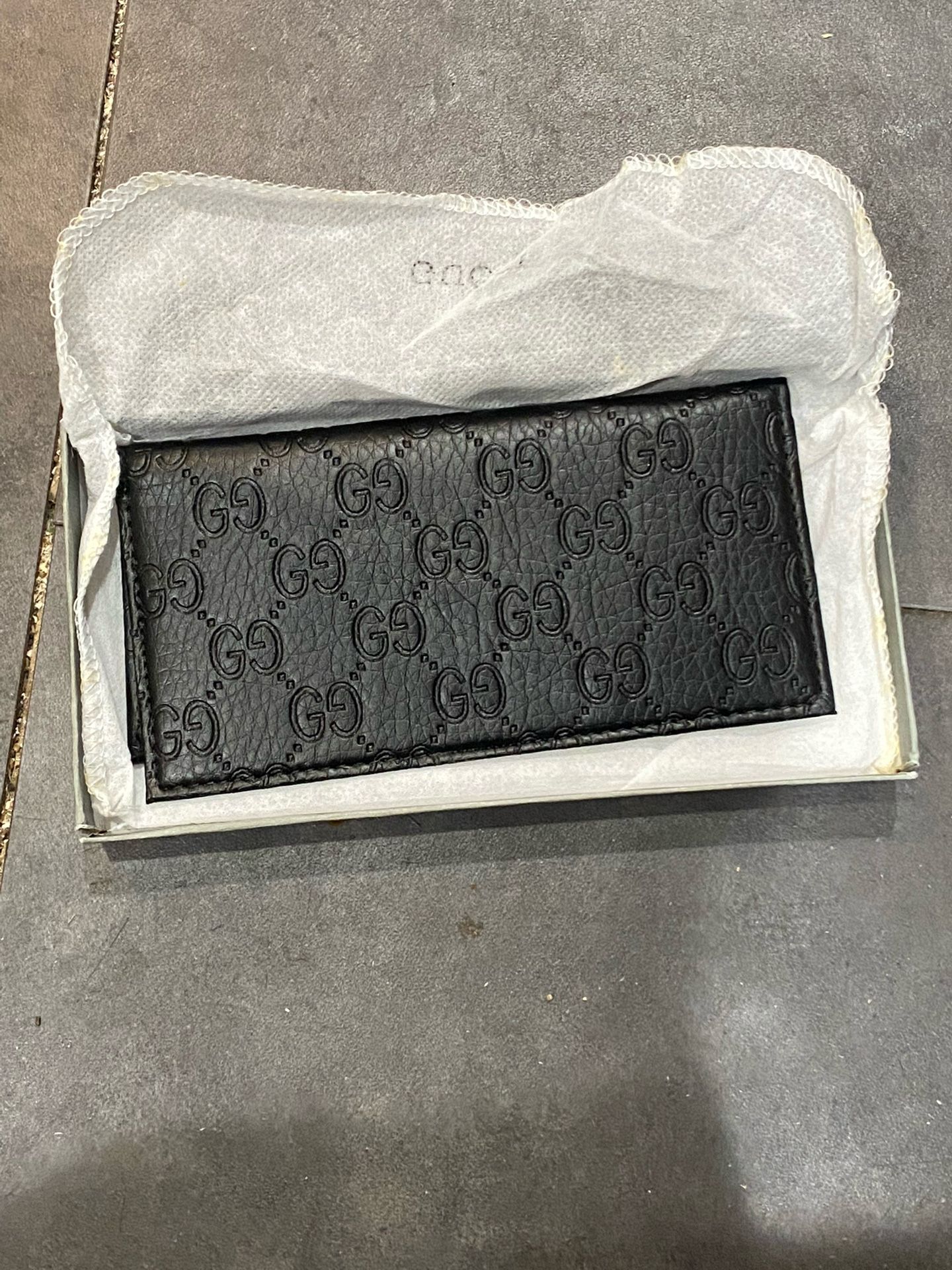 Black Thin Gucci Wallet 
