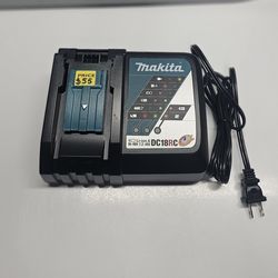 MAKITA FAST CHARGER