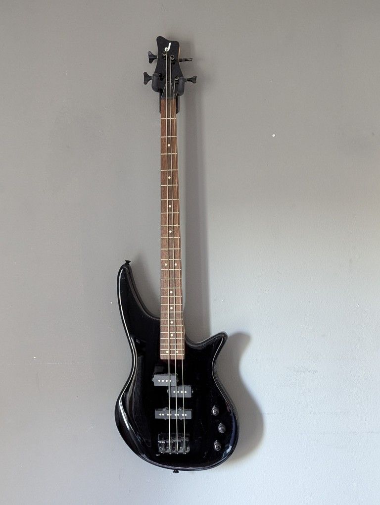Jackson Spectra Bass JS2
