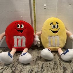 VTG M&M Plushies Red & Yellow