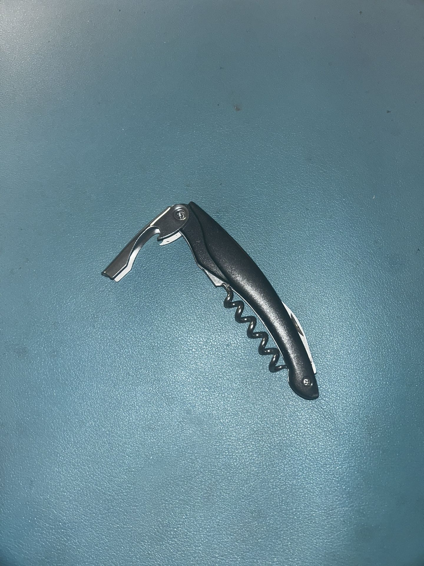 Professional Waiter’s Corkscrew Wine Opener – Double-Hinged Design 🍷