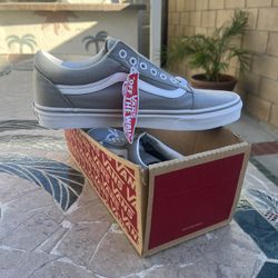 Vans , Old Skool , Size 9 
