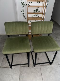 2 Green Velvet Island Chairs
