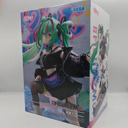 Vocaloid FiGURiZMa Hatsune Miku (Punk!) Figure
