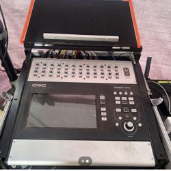 QSC Touchmix30 Mixer With Rack 