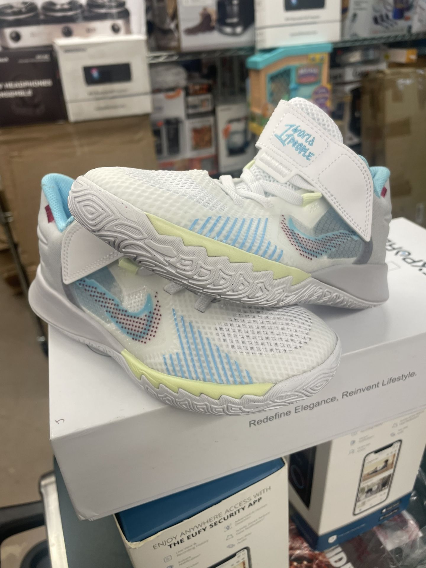 Nike Kid's Kyrie 13C Basketball Shoes
