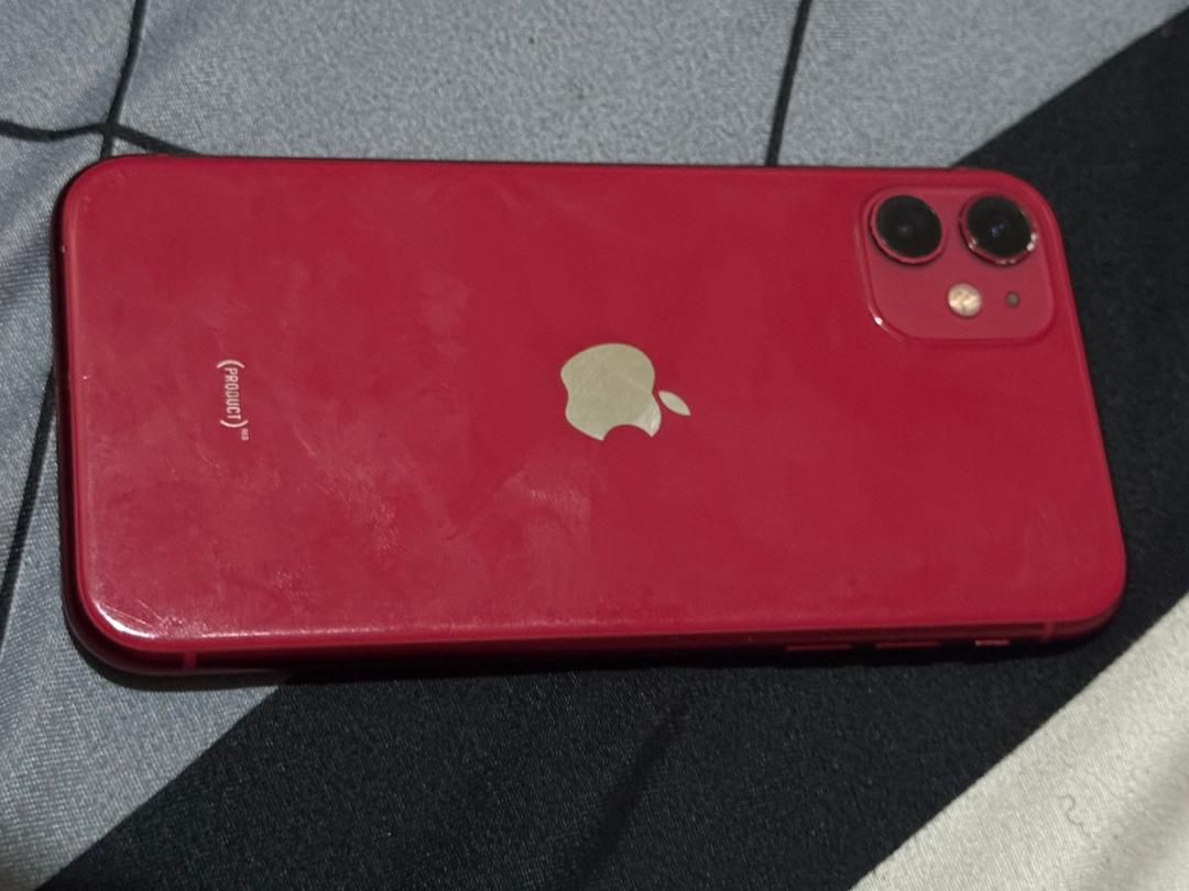 iPhone 11