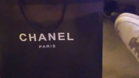 Chanelbeg 25 gold medium calf leather skin caviar