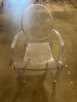 Acrylic Chair - Clear