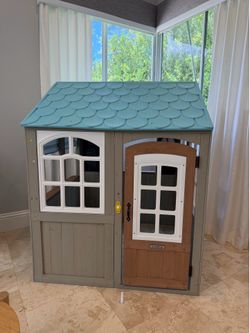 Kid Kraft house