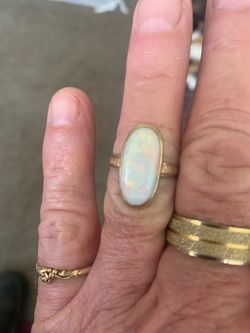 Opal ring set in 14k