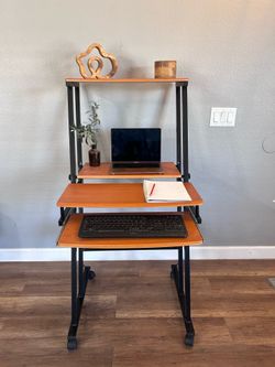 Compact Computer Desk with Keyboard Tray & Shelves  💻