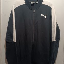Puma Sweater Size L