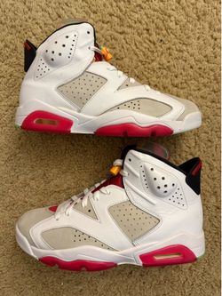 Size 8.5 (Pre owned, no box) - Air Jordan 6 retro hare