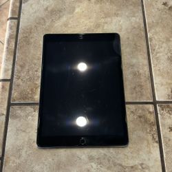 iPad  7 Generation Dark Gray  150$
