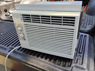 Window air conditioner