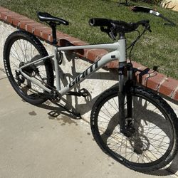 Talon 2, Medium,27.5 Tires.