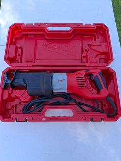 Milwaukee SUPER SAWZALL Reciprocating Saw