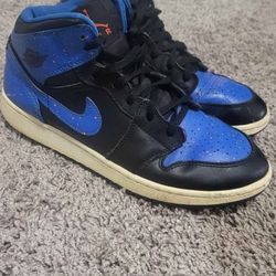 Both Size 7y 