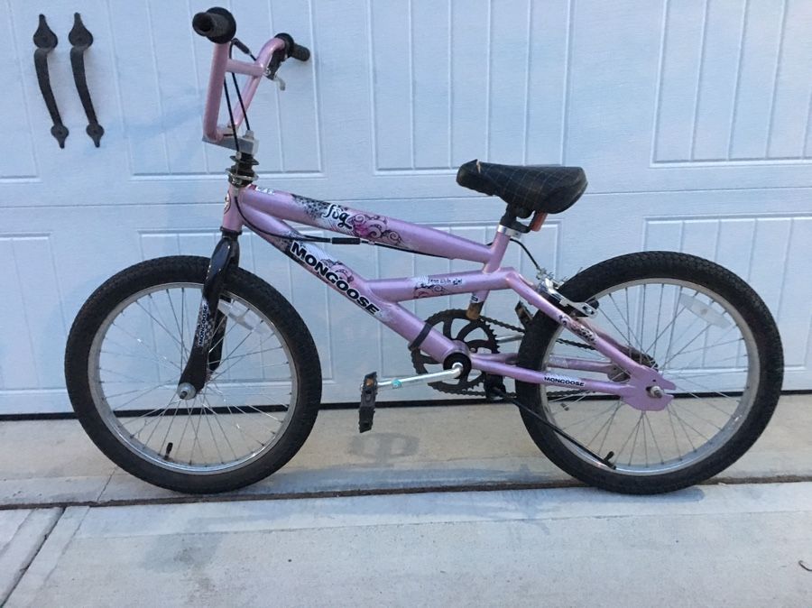 20" Mongoose FSG Girls Freestyle Bike