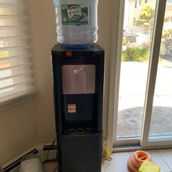 Water Dispenser