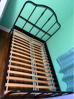 Full bed Bedframe