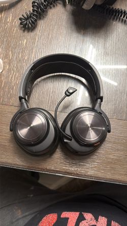 Arctis Nova Elite-Obsidian