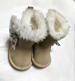 Infant baby girl boots