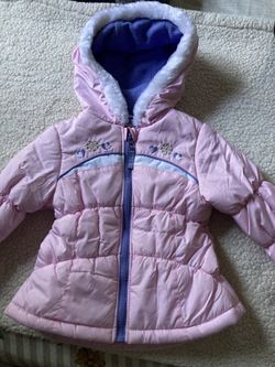 Children’s insulated jacket for 2-3 year old girls, never used.Hhaqueta aislante infantil para ninas de 2-3 anos. Nunca usada