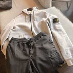 Stone island L - Sweats and Zip up large