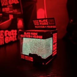 GLOW IN THE DARK NEEDOH 