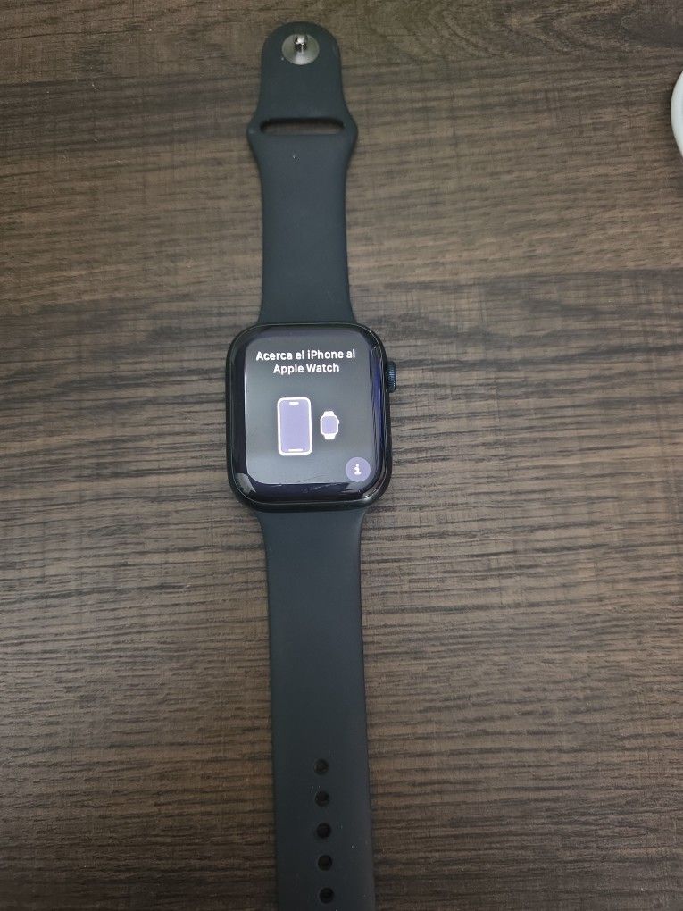 Apple Watch Series 8